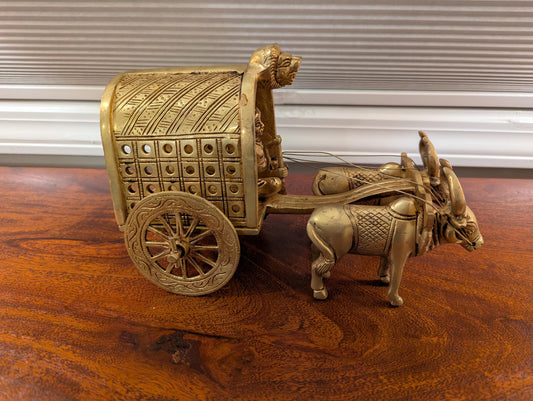Handcrafted Brass Bullock Cart – Vintage Indian Miniature Décor | Traditional Rural Transport Model | Collectible Gift