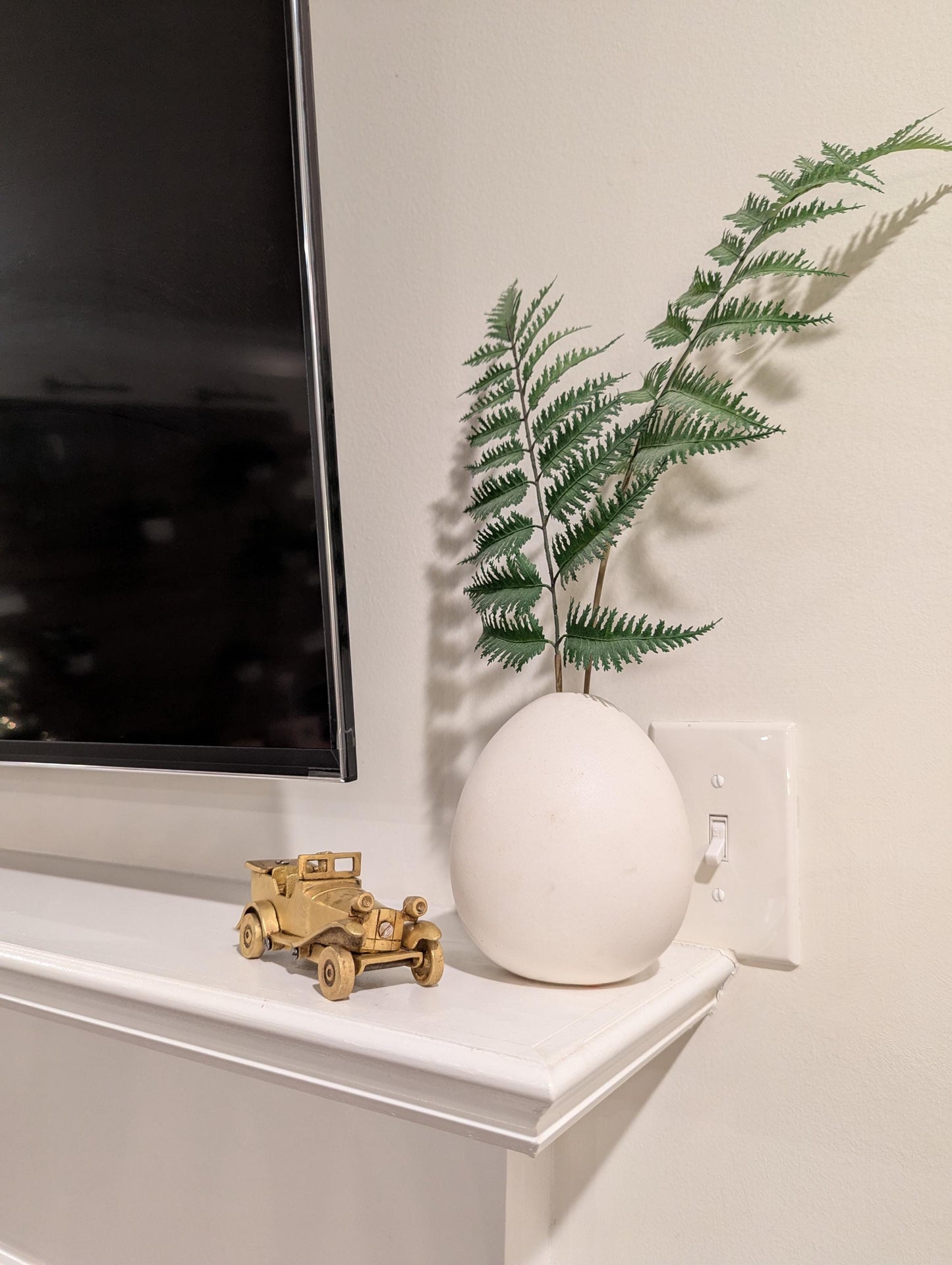 Handcrafted Brass Vintage Car – Indian Heritage Miniature | Antique Collectible